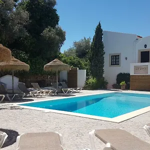 Casa Do Alto Bed & Breakfast